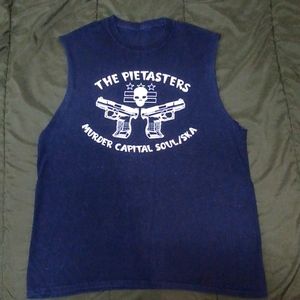 Pietasters cut-off t-shirt.